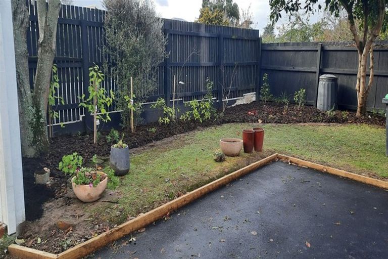 Photo of property in 74 Harrow Street, Phillipstown, Christchurch, 8011