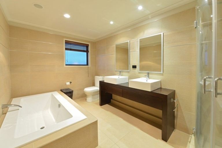 Photo of property in 38 Key West Drive, One Tree Point, 0118