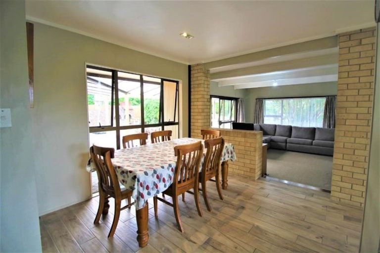 Photo of property in 10 The Lea, Pahurehure, Papakura, 2113