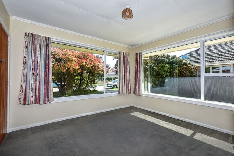 Photo of property in 6 Colman Avenue, Sockburn, Christchurch, 8042
