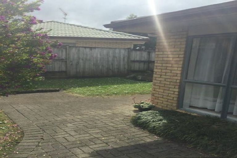 Photo of property in 20 Rush Creek Drive, Westgate, Auckland, 0614