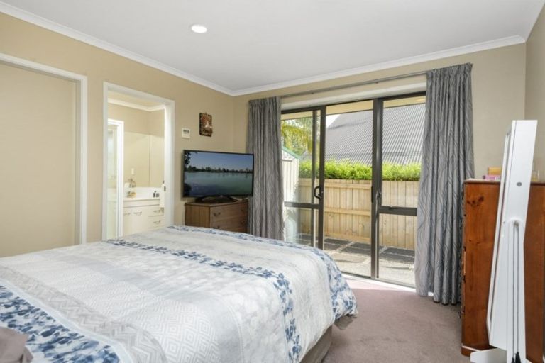 Photo of property in 45 Village Park Drive, Welcome Bay, Tauranga, 3112