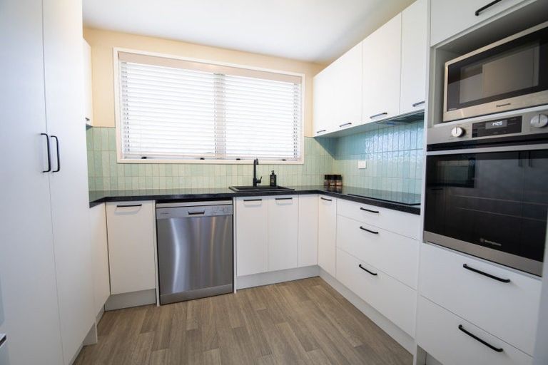 Photo of property in 327a Westminster Avenue, Tamatea, Napier, 4112