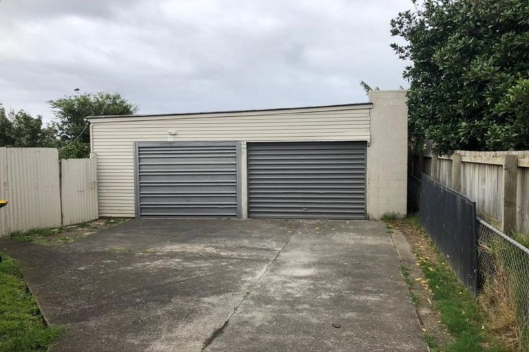 Photo of property in 25 Brentford Place, Manurewa, Auckland, 2102