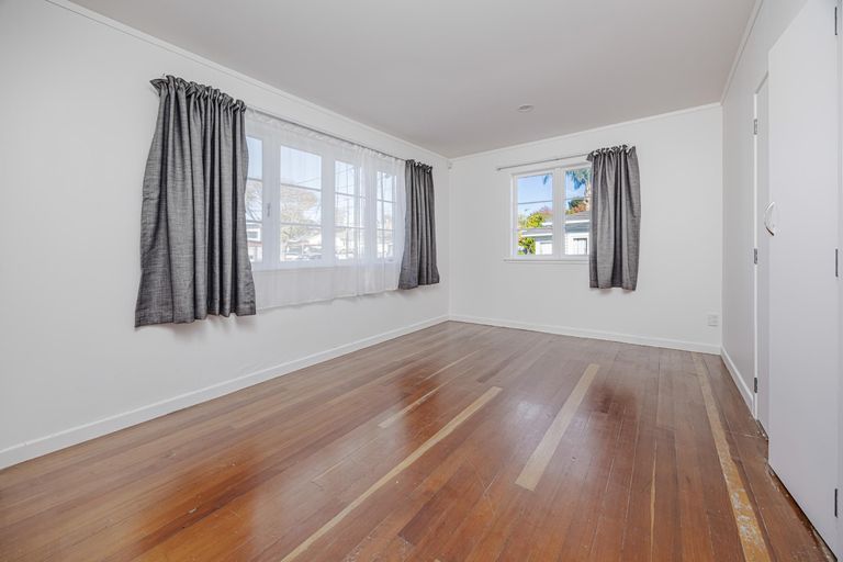 Photo of property in 1/7 Menary Street, Papakura, 2110