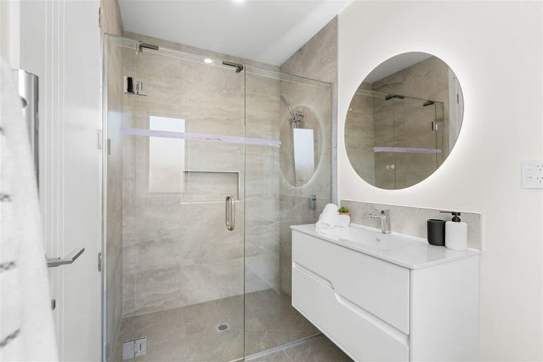 Photo of property in 6 Cabbage Close, Halswell, Christchurch, 8025