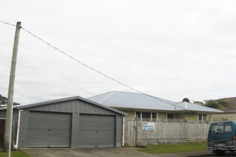 Photo of property in 60 Waimea Street, Westown, New Plymouth, 4310