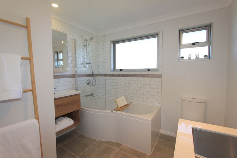 Photo of property in 147 Weld Street, Redwoodtown, Blenheim, 7201