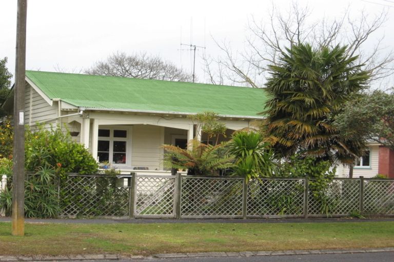 Photo of property in 30 Bettina Road, Fairfield, Hamilton, 3214