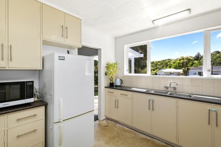 Photo of property in 8 Cabin Lane, Whitby, Porirua, 5024