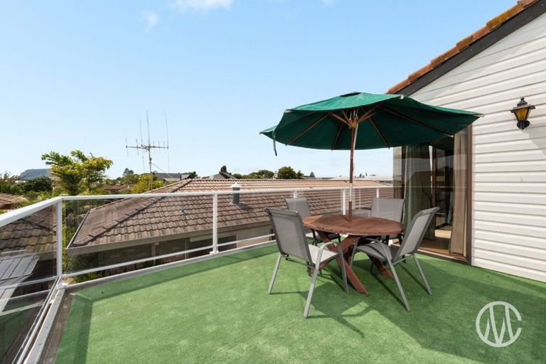 Photo of property in 27a Clivedene Street, Matua, Tauranga, 3110