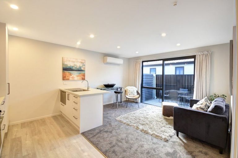 Photo of property in 2/4 Cargill Street, Mosgiel, 9024