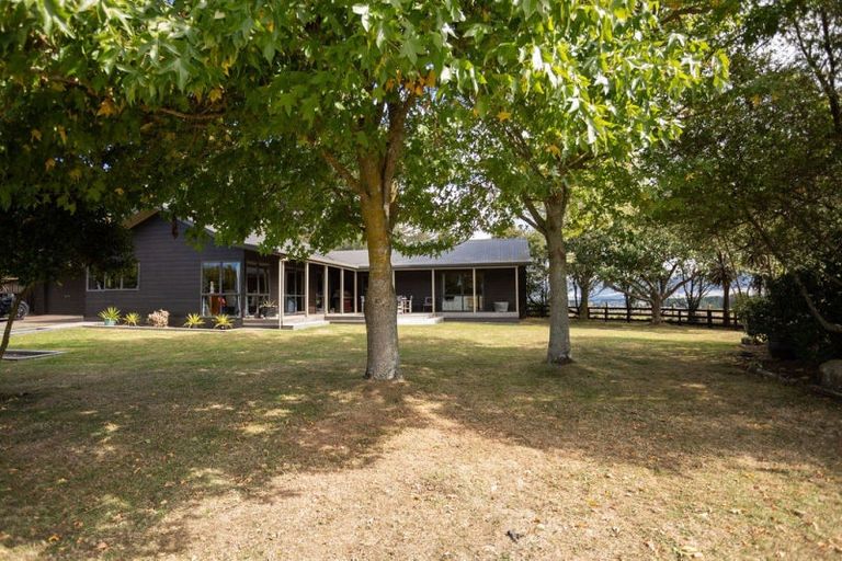 Photo of property in 77 Maunga Road, Dannevirke, 4976