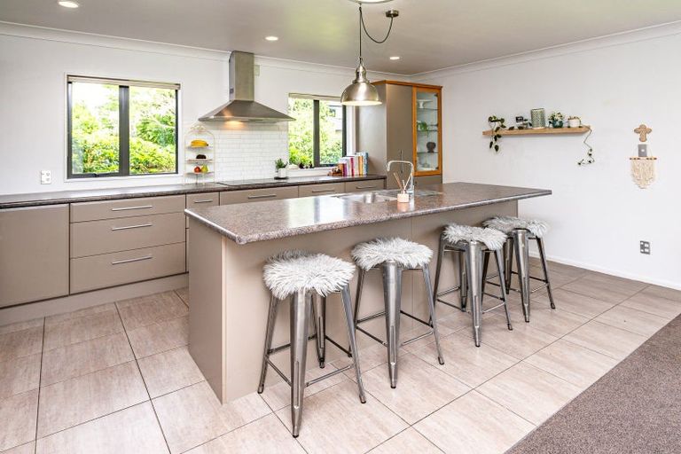 Photo of property in 11 Cotswolds Close, Otamatea, Whanganui, 4500