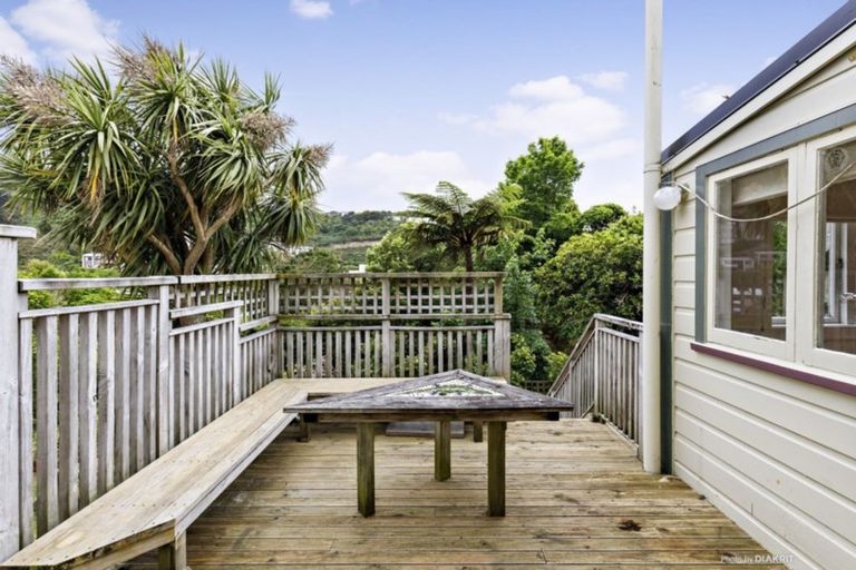 Photo of property in 22 Clarence Street, Brooklyn, Wellington, 6021