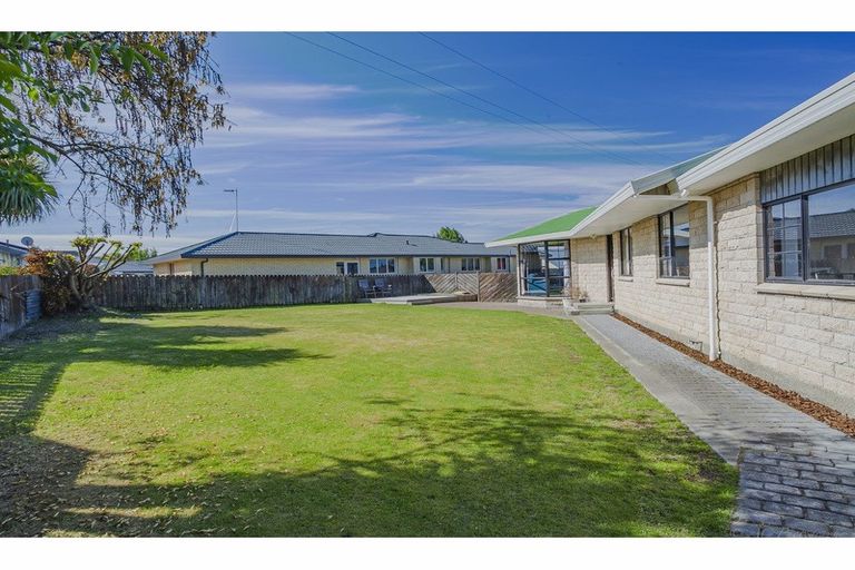 Photo of property in 15 Sawdon Place, Gleniti, Timaru, 7910