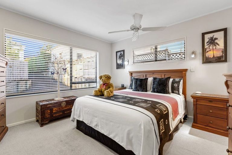 Photo of property in 1/14a Richards Avenue, Forrest Hill, Auckland, 0620