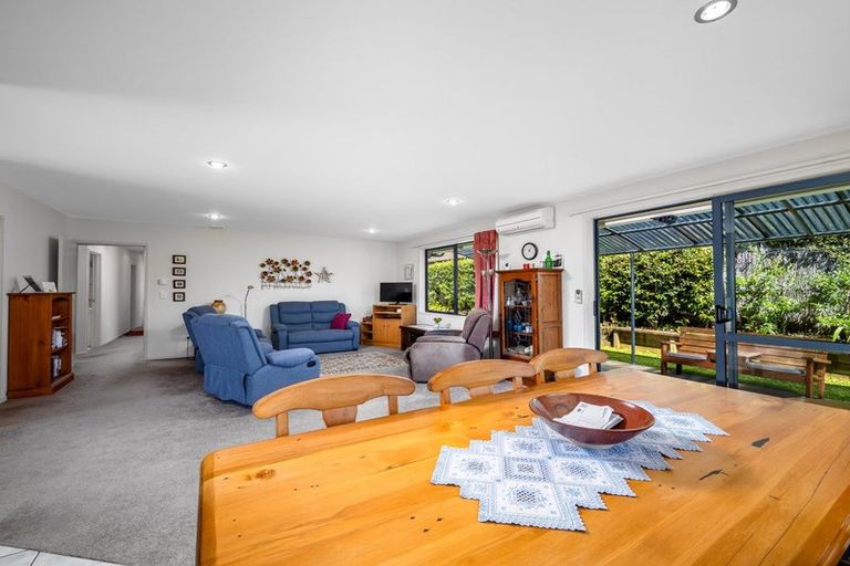 Photo of property in 8 Barrett Place, Kerikeri, 0230