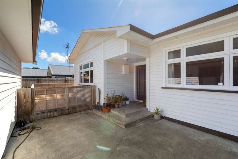 Photo of property in 61 Ferguson Street, Awapuni, Palmerston North, 4412