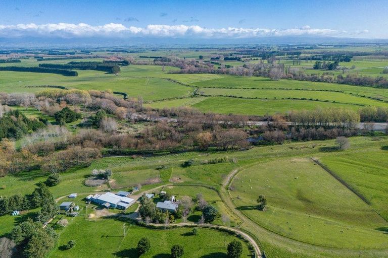 Photo of property in 2966 State Highway 2, Waipukurau, 4281
