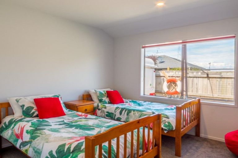 Photo of property in 45 Dawn Parade, Coastlands, Whakatane, 3120