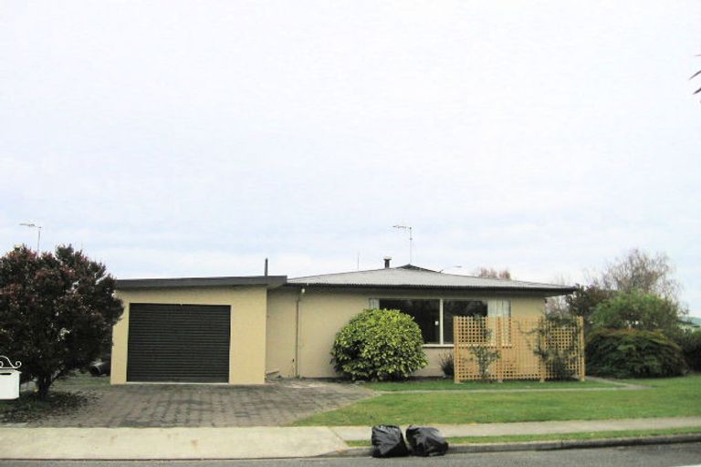 Photo of property in 50 Alamein Crescent, Onekawa, Napier, 4110