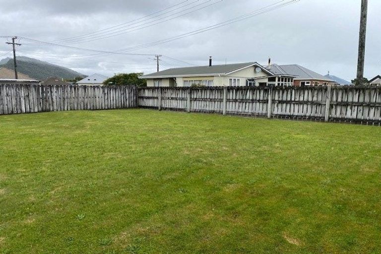 Photo of property in 48 Monro Street, Cobden, Greymouth, 7802
