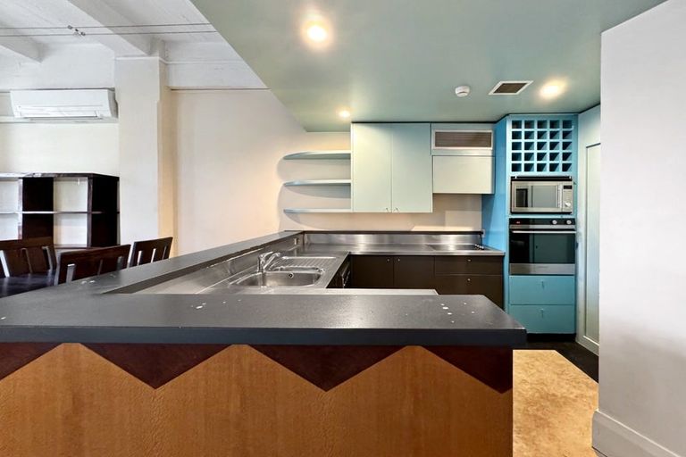 Photo of property in Dominion Apartments, 11/80 Victoria Street, Wellington Central, Wellington, 6011