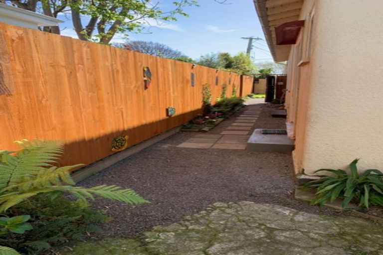 Photo of property in 12 Buccleugh Street, Phillipstown, Christchurch, 8011