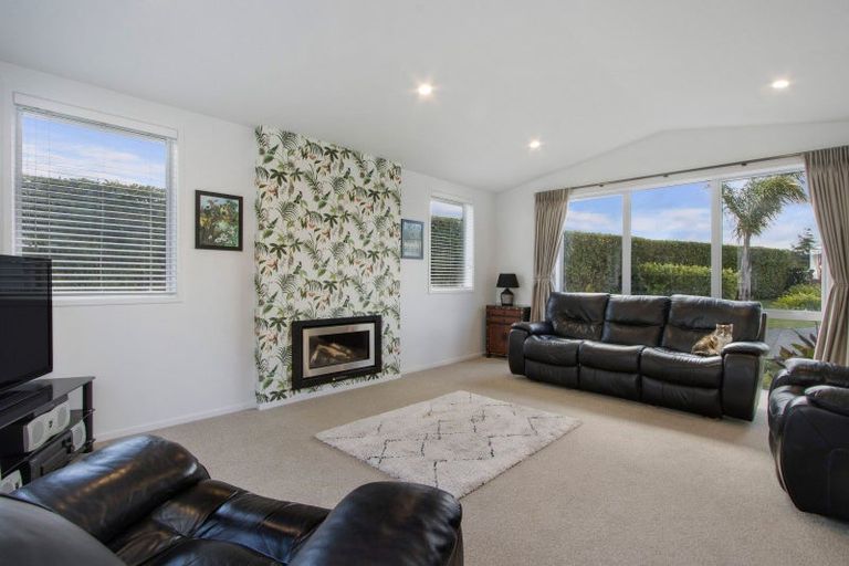 Photo of property in 20 Maniaroa Drive, Katikati, 3129
