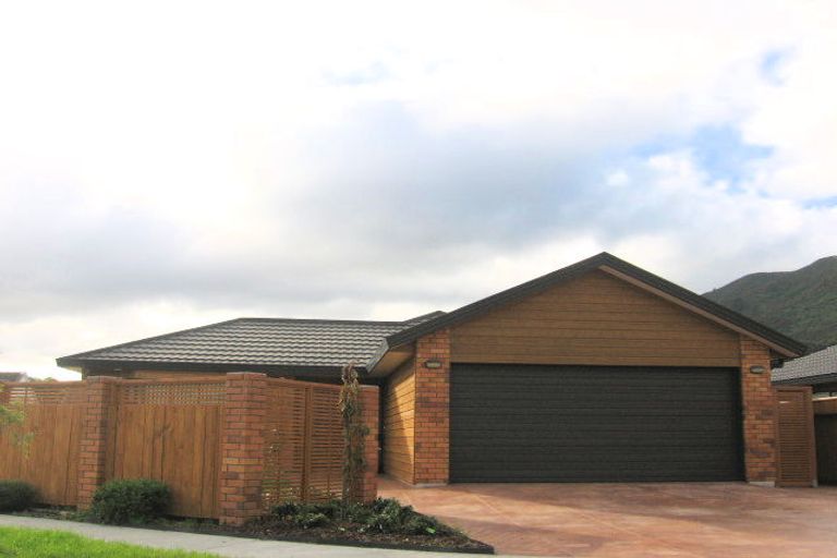 Photo of property in 1 Mandel Mews, Waiwhetu, Lower Hutt, 5010