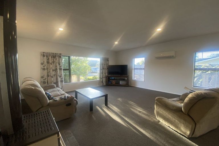 Photo of property in 156 Waikawa Road, Picton, 7220