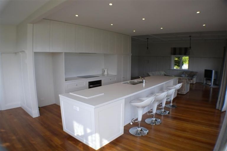 Photo of property in 7 Ngaio Street, Macandrew Bay, Dunedin, 9014