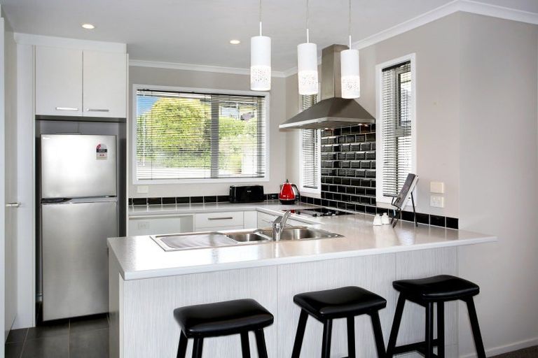 Photo of property in 9 Mcneish Place, Pokeno, 2402