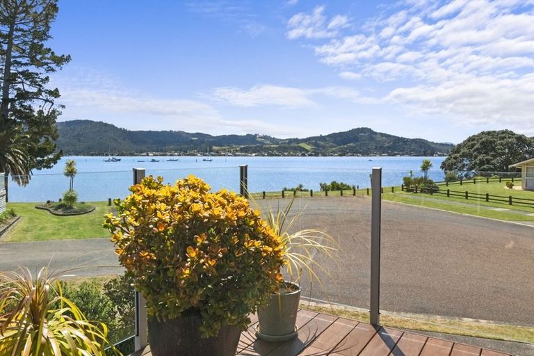 Photo of property in 3 Brodie Lane, Pauanui, Hikuai, 3579