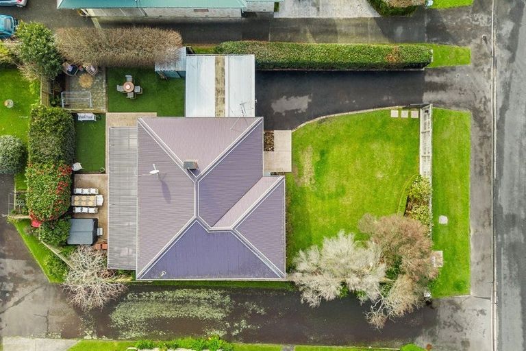 Photo of property in 25 Casey Avenue, Fairfield, Hamilton, 3214