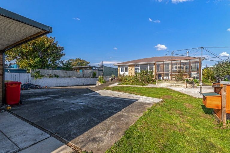 Photo of property in 40 Read Street, Levin, 5510