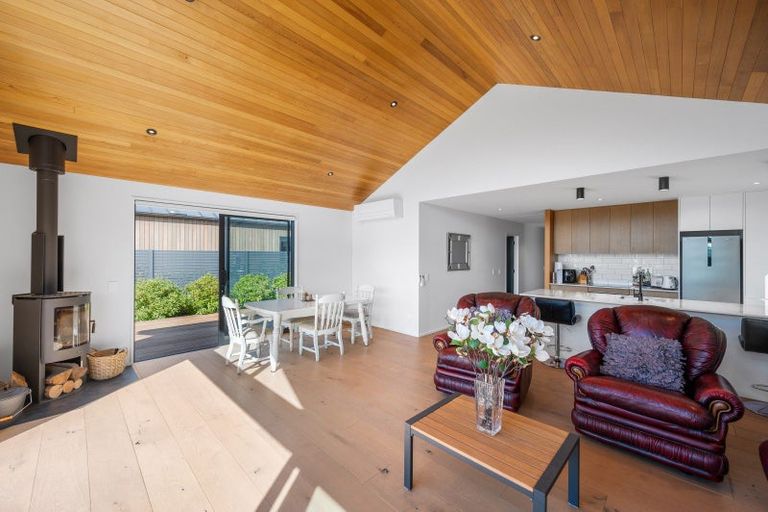 Photo of property in 49a Northburn Road, Wanaka, 9305