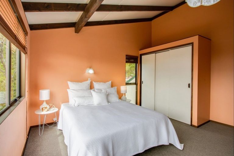 Photo of property in 16 France Road, Bluff Hill, Napier, 4110