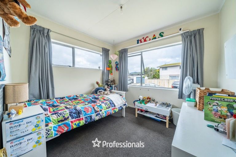 Photo of property in 4 Bexley Grove, Wainuiomata, Lower Hutt, 5014