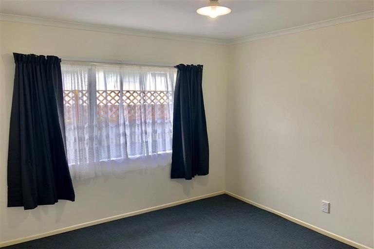 Photo of property in 2b Seddon Crescent, Marewa, Napier, 4110