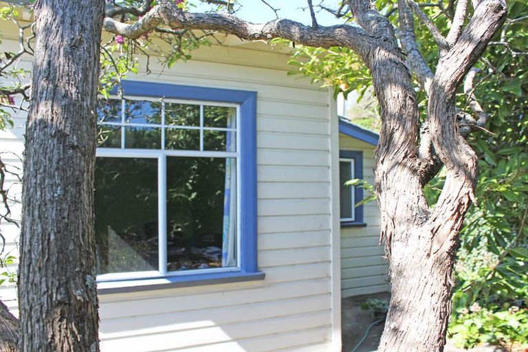 Photo of property in 7 Solway Street, Holmes Hill, Oamaru, 9401