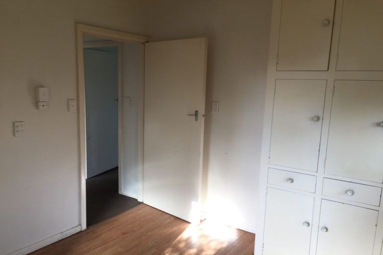 Photo of property in 5/9a Curletts Road, Sockburn, Christchurch, 8042