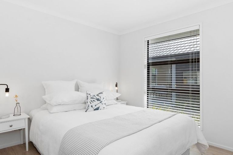 Photo of property in 38 Puhirake Crescent, Pyes Pa, Tauranga, 3112