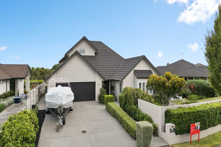 Photo of property in 194 Saint James Drive, Huntington, Hamilton, 3210