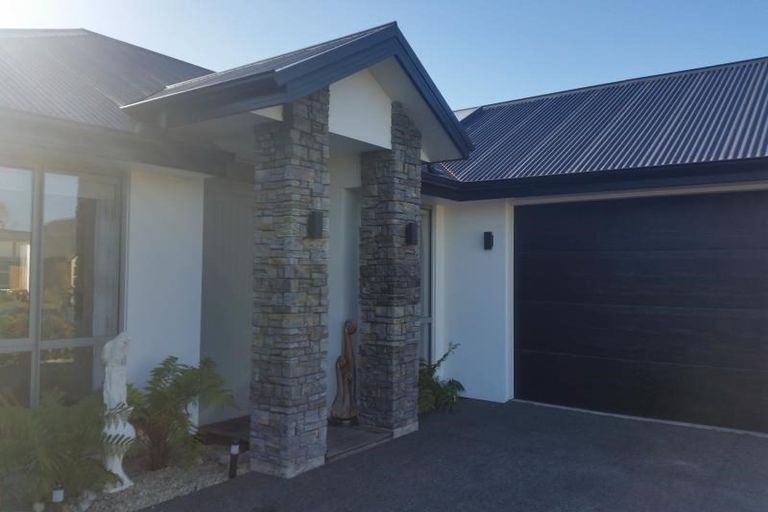 Photo of property in 12 Te Aika Street, Marshland, Christchurch, 8083