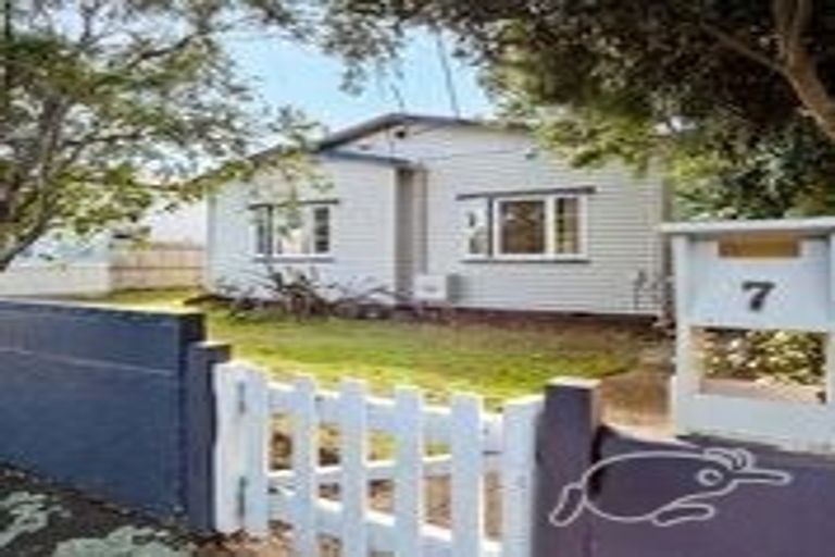 Photo of property in 7 Huia Street, Petone, Lower Hutt, 5012