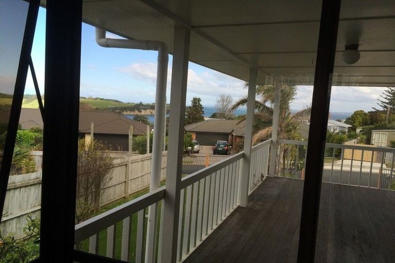 Photo of property in 3 Havilah View, Army Bay, Whangaparaoa, 0930