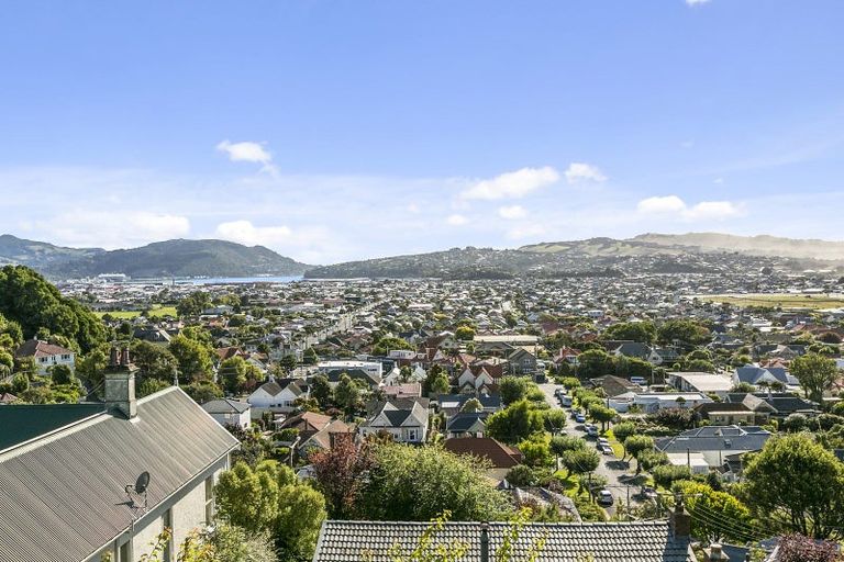 Photo of property in 32 Motu Street, Saint Clair, Dunedin, 9012