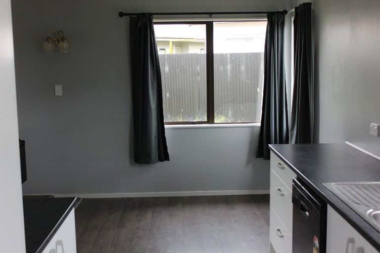 Photo of property in 19 Kilkee Terrace, Flaxmere, Hastings, 4120